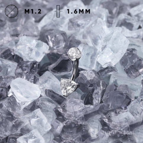 № 2620 Банан Trillion Crystal с прозрачными фианитами 1.6*10 мм Right Metal Титан ASTM F-136